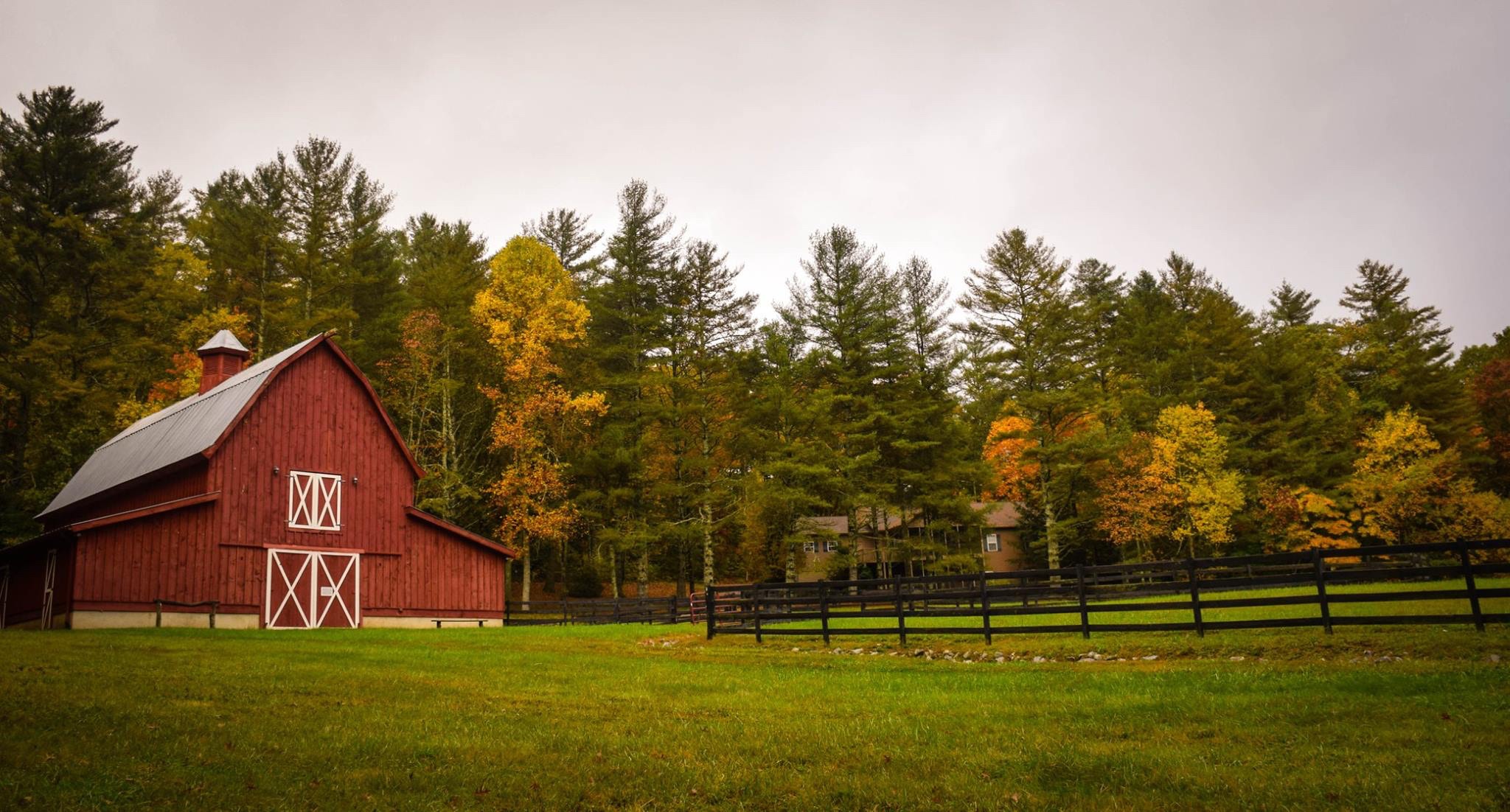 Image of a barn